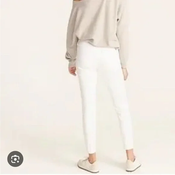 J.Crew 8” Toothpick White Jeans - Picture 2 of 11